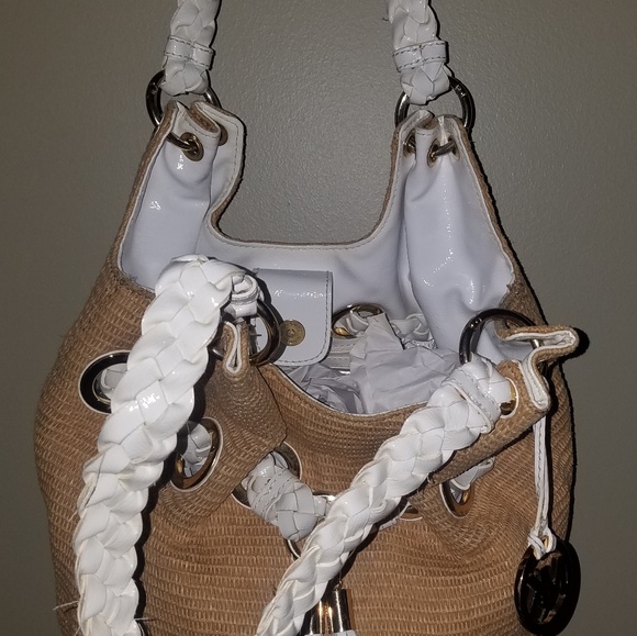 Michael Kors Purse - Picture 4 of 8